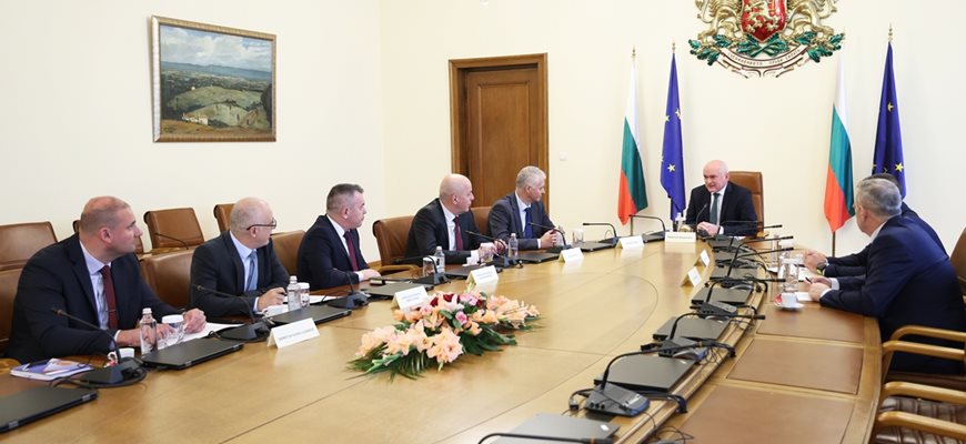 Премиерът Димитър Главчев проведе работна среща с ръководствата на службите за сигурност.