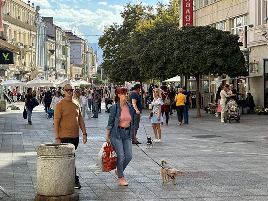 Пловдивчани излязоха по главната улица.