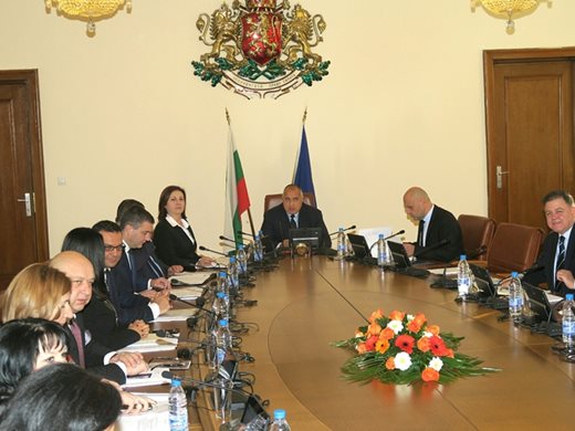 Кабинетът "Борисов" на последно заседание преди приемането на оставката (снимка)