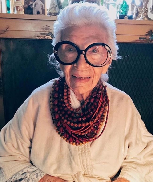 Айрис Апфел вече е на 100. Снимка: инстаграм ( iris.apfel )