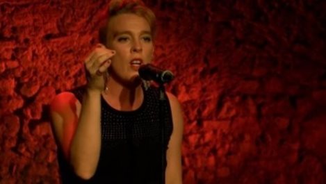 Френската певица Барбара Велденс почина на сцената