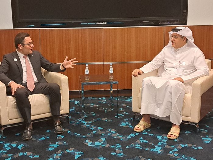 министърът на иновациите и растежа Александър Пулев и Мохамед бин Али Ал Маннай, министър на информационните и комуникационни технологии на Държавата Катар.