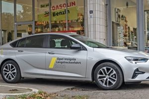 С този Opel Insignia с 1,5-литров дизелов двигател с 66 литра гориво са изминати повече от 2000 км. Снимка: Opel