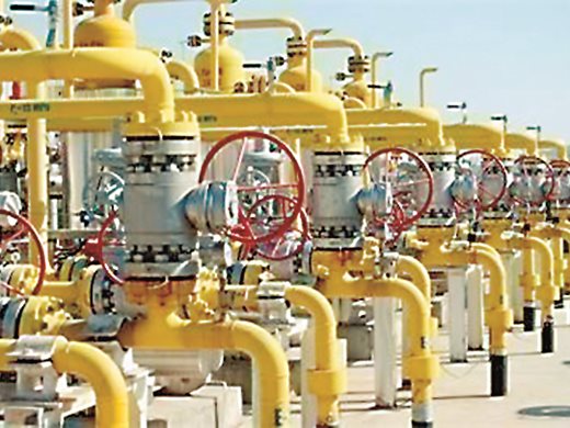 Временно Алжир спря газовите доставки до Испания