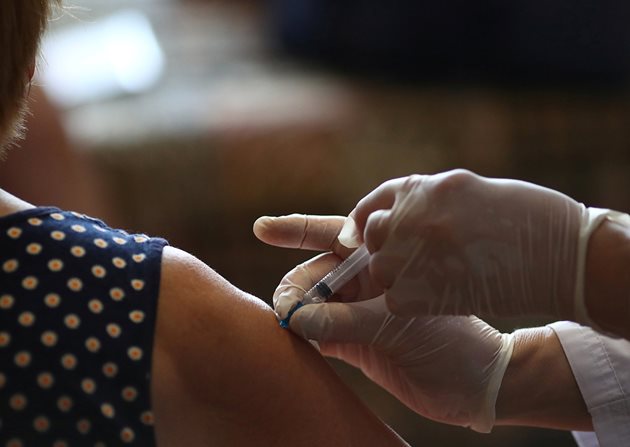 Имунизацията няма да е задължителна за социалните работници
СНИМКА: РОЙТЕРС