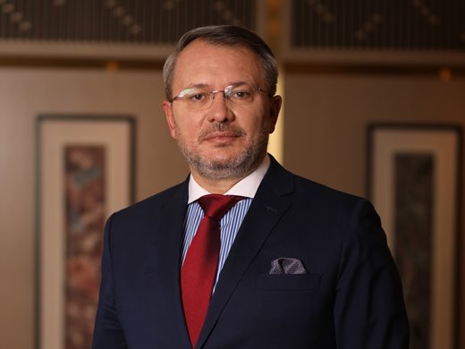 Николай Хаджидончев - изпълнителен директор на “Тева” в България, поема управлението на компанията и в Гърция