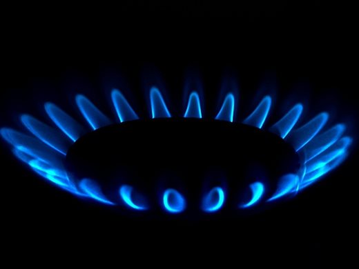 Цената на газа в Европа вече е под 25 евро, на "Газов хъб Балкан" - под 55 лева