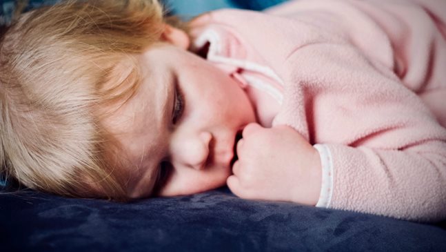 Как детето ми да има добри навици за сън?