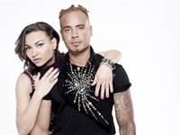 2 Unlimited се срещат с двама свои фенове в деня на концерта