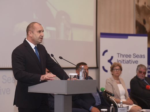 Конференцията за инициативата “Три морета” организирана от транспортен институт