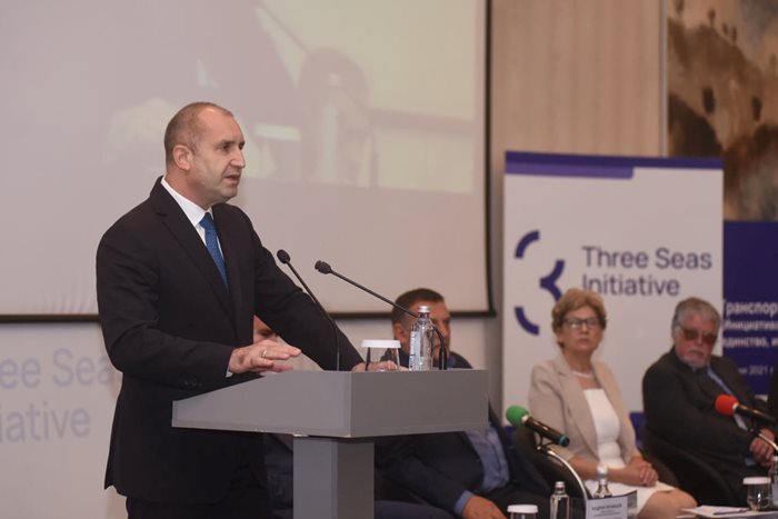 Румен Радев пред конференцията "Инициатива "Три морета" - единство, иновации, свързаност"
