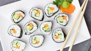 Лесно приготвяне на суши у дома (+рецепта)