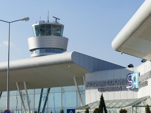 Meridiam потвърждава, че притежава 99% от  концесионера на летище София "СОФ Кънект"