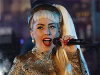 GaGa закри профила си в Twitter