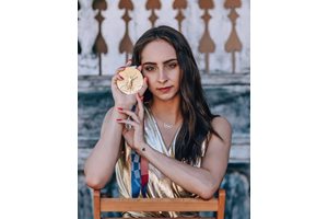 Стефани с историческия си златен олимпийски медал. СНИМКА: ИНСТАГРАМ @stefy.kiryakova @atanas.atanasoff