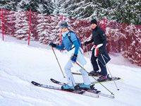 Синът на Катя Дафовска на европейска купа по сноуборд в Пампорово