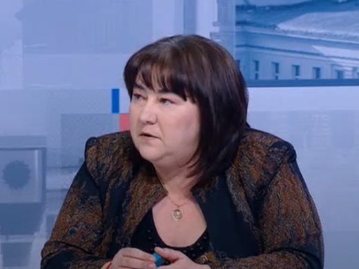 Росица Велкова: Трудно може да се постигне бюджетен дефицит от 3% за 2023 г.