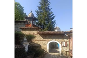 Манастир “Свети Никола”
