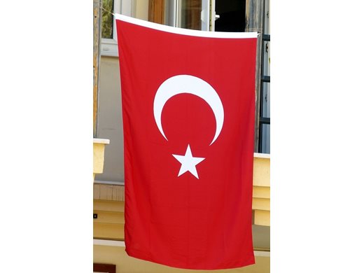 Турция вдигна данъка върху депозитите в чужда валута
