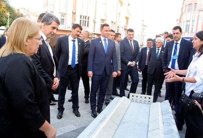 Десетимата президенти от Европа се възхитиха от старините на Пловдив при посещението им в града през миналата седмица.