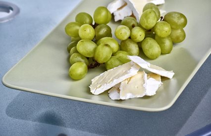Как се готви манджа с грозде и кога цъфтят налъмите? Отговаря изкуственият интелект