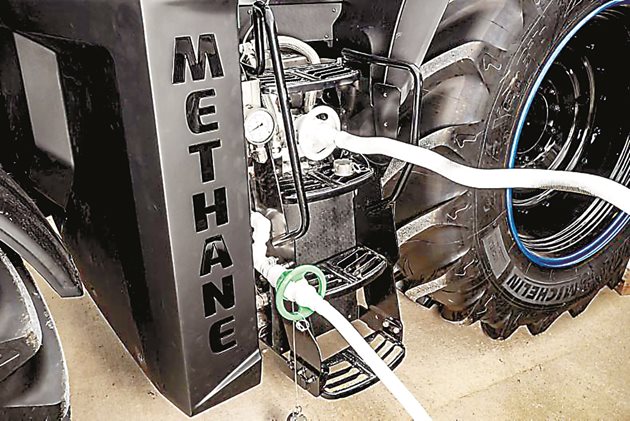Основните елементи на системата за втечнен метан на T7 Methane Power - резервоарът и дюзите за зареждане и изпразване