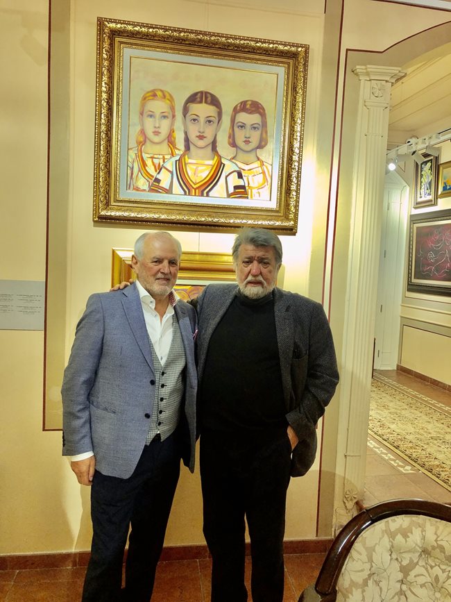 Вежди Рашидов поздрави Димитър Георгиев за вдъхновението, с което е събирал уникалната си колекция.