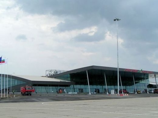 Летище Пловдив в готовност да приема извънредни полети заради Украйна