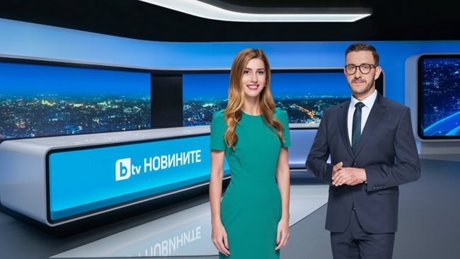 От днес bTV Новините ще имат трета двойка водещи на централната си емисия новини в 19:00 часа - Готева и Везенков. Снимка bTV