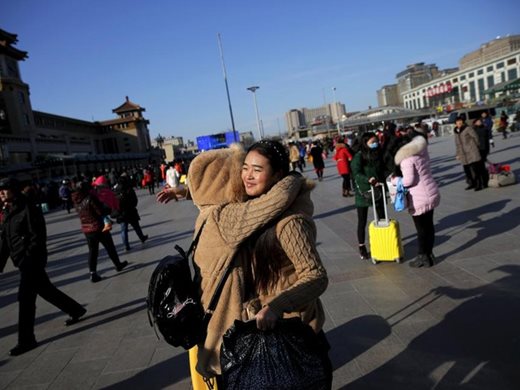 Китайци масово планират пътувания в чужбина със смекчаването на ковид политиката на Пекин