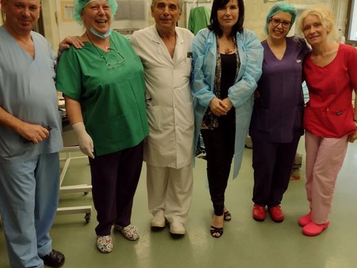 Кичка Бодурова  посети пациентите  в хирургическото отделение в Бургас