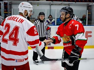 Синът на великия руски борец Карелин ни разби на хокей, но се оказа грузинец