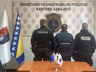 Арестуваха 23-ма от "вътрешния кръг" на световен наркобарон в Босна, сред тях и полицаи