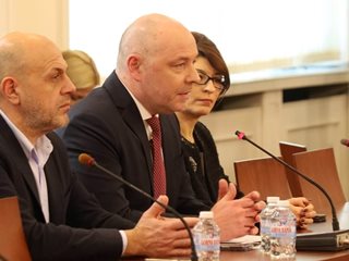 ДПС подкрепи проф. Габровски: Ярките политически фигури в кабинет биха затруднили нормалността (На живо)