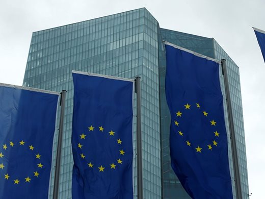 Френски служител: ЕС е близо до решение за изключване на Русия от SWIFT