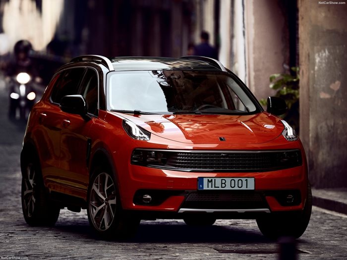 Кросоувърът Lynk & Co 01 се произвежда от 6 години. Снимка: Lynk & Co