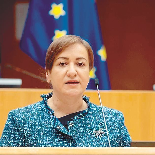 Атидже Алиева-Вели, евродепутат от "Обнови Европа"