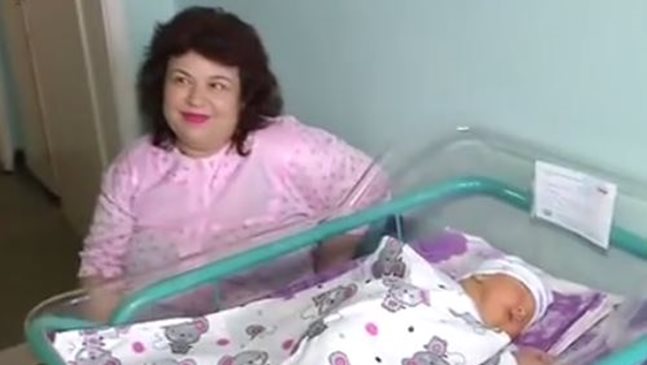 Момченце, тежащо 5,2 кг, се роди във Варна