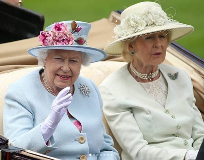 Кралица Елизабет и КамилаПаркър-Боулс СНИМКА: инстаграм/royal-ascot/
