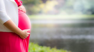 9 поведения на бременните жени, които засягат техните бебета