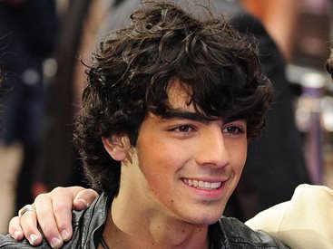 Влюбена в Joe Jonas
