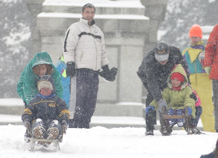 Родителите имат още седмица да подадат искане за данъчно облекчение, ако ползват отстъпката през работодателя си.