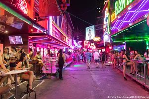 Тайланд е на първо място в света по предлагане на секс услуги.
