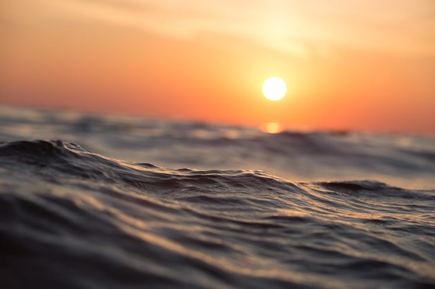 Температурата на морската вода е 11°. СНИМКА: Pixabay