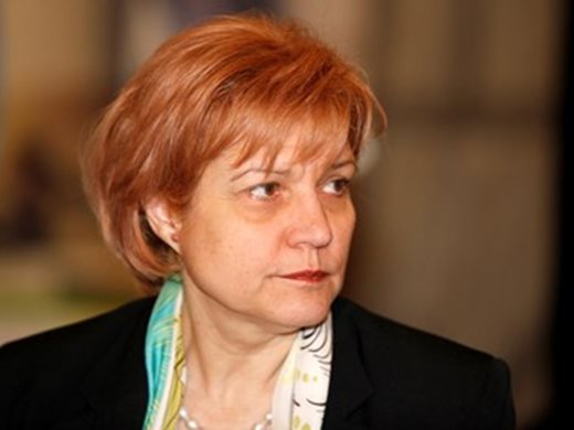 Менда Стоянова: В бюджета за догодина е заложено 10% увеличение на заплатите