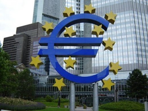 Държавата погаси близо 1 млрд. евро дълг от 2012 г.