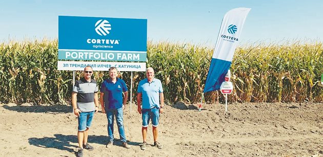 Всяка година Corteva Agriscience провежда Портфолио фарм на полетата на Трендафил Илчев