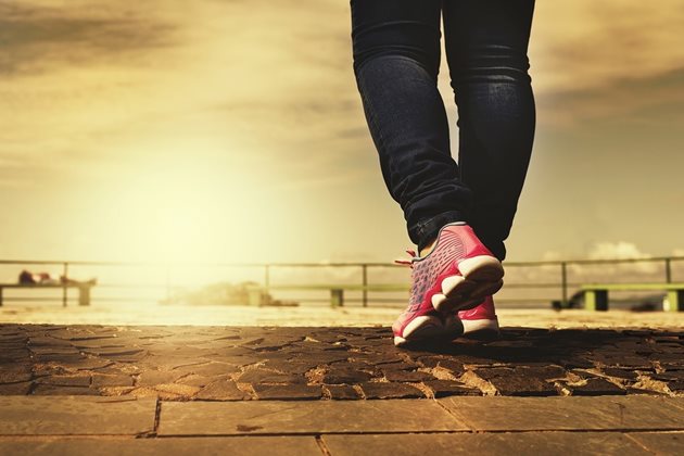Скоростта на ходене може да е свързана с риска от развиване на тежки усложнения от COVID-19