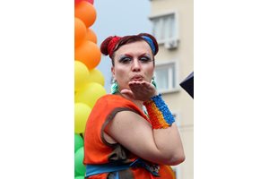 Светият синод скочи срещу гей парада в София