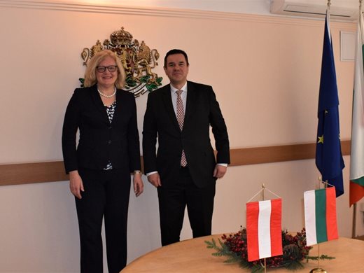 Министър Стоянов: Австрия е вторият най-голям инвеститор в България